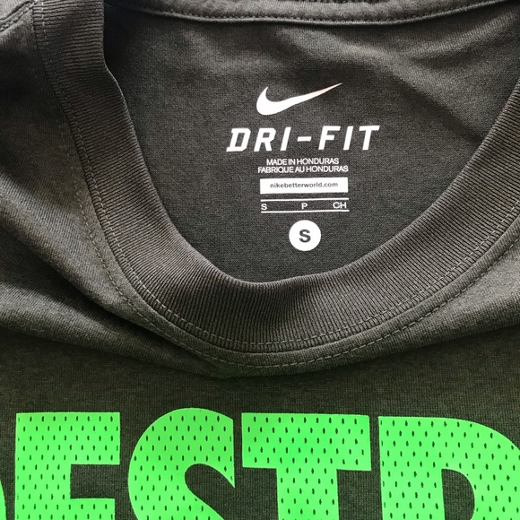 Nike Dri Fit - Picture 2 of 3
